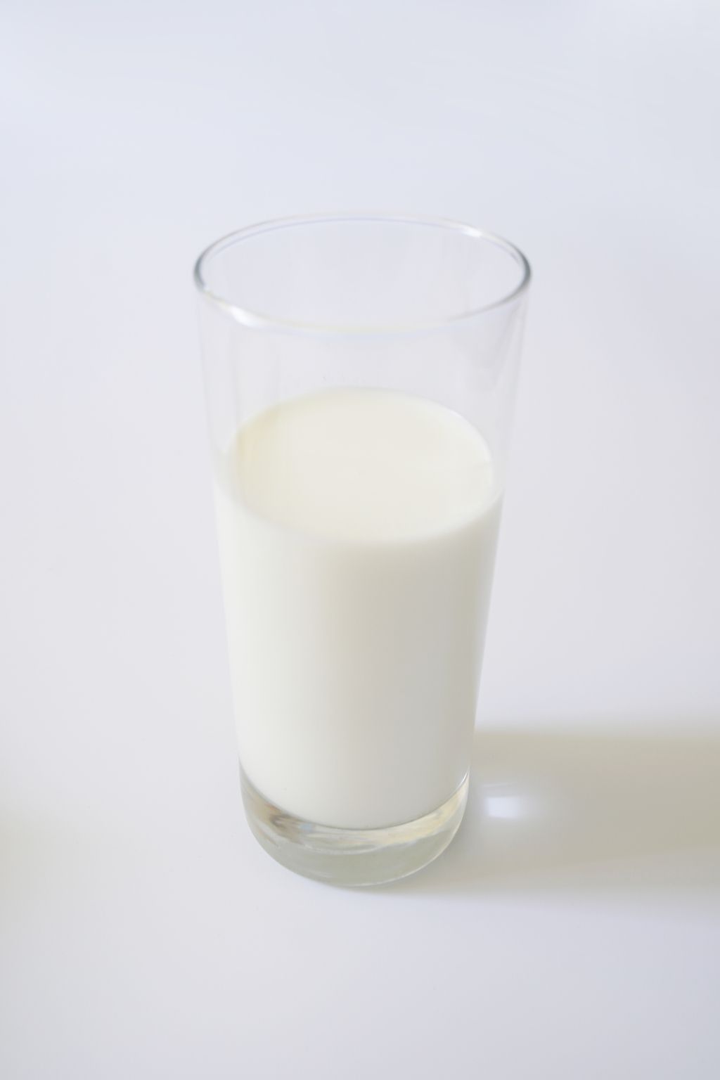 6张牛奶一杯图片 实拍一杯牛奶照片真实大全