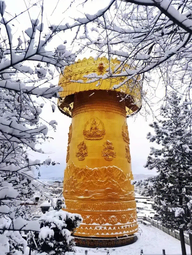 香格里拉雪景图片真实照片分享 香格里拉的冬天美景大图