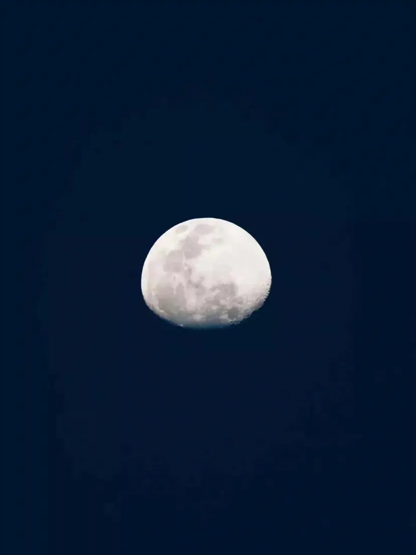 2023冬夜月景图片唯美大全 冬天的月亮图片实拍照