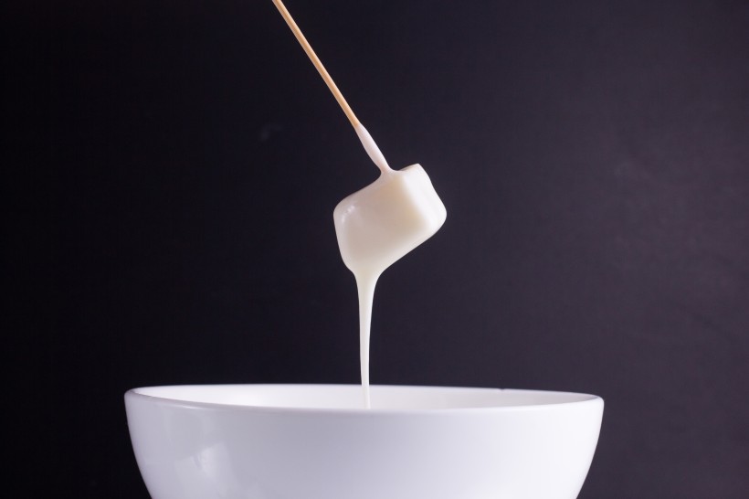 苹果块酸奶创意素材图片