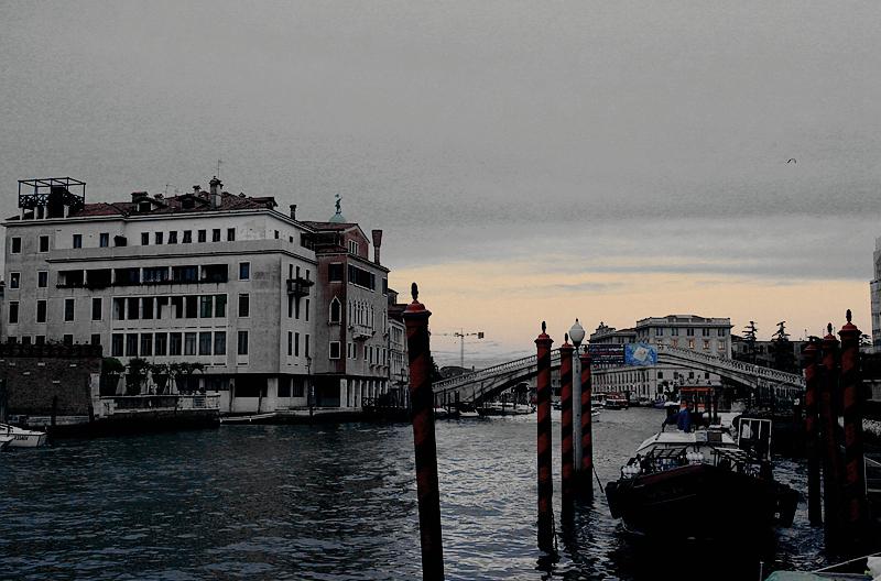 冬天威尼斯唯美早晨图片