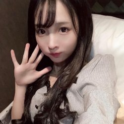 韩国美女模特ana.09红唇欲滴性感美胸诱惑写真图