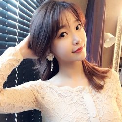韩国健身美女ohttomom性感A4腰身材诱人图片