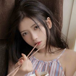 可爱美少女吊带短裙私房小清新写真图片