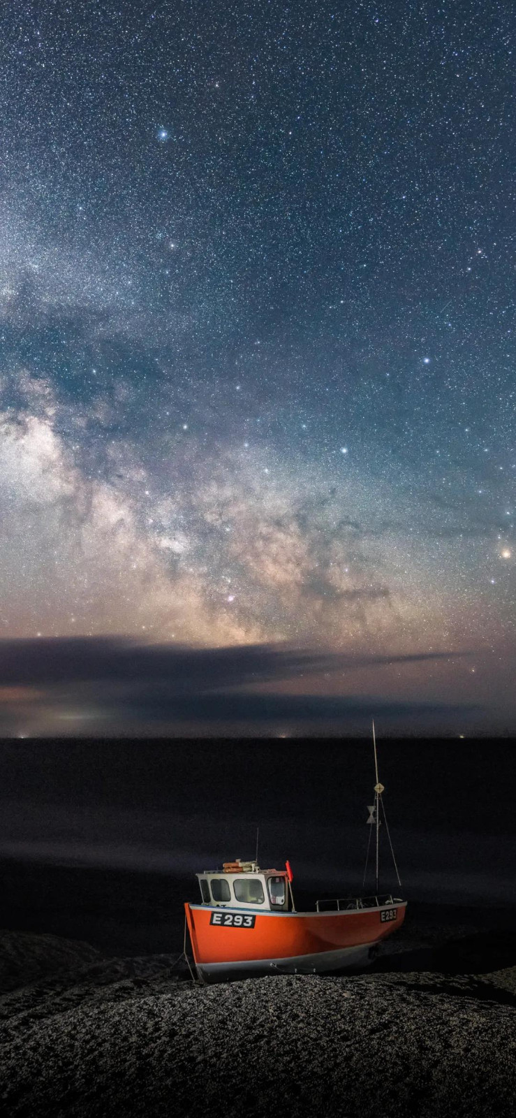 在黑夜里闪亮的星星唯美星空风景手机壁纸图片